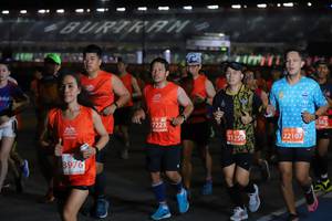 BIB: 1582, 7223, 22107, 21250, 8976
                            <button type="button" onclick="openModal(11464115)" class="btn btn-primary btn-sm float-right btn-popup" data-toggle="modal" data-target=".modal-high-quality">
                        <i class="fas fa-shopping-cart"></i> Add to Cart
                    </button>
                                            <button type="button" onclick="isThisMe(11464115, true)" class="btn btn-success btn-sm float-right btn-popup btn-isme hidden" data-toggle="tooltip" data-placement="bottom" title="นี่คือรูปของคุณใช่ไหม คลิกที่นี่เพื่อเอาเข้าอัลบั้ม">
                        <i class="fas fa-plus"></i> Add to album
                    </button>
                    <button type="button" onclick="isThisMe(11464115, false)" class="btn btn-warning btn-sm float-right btn-popup btn-isnotme hidden">
                        <i class="fas fa-ban"></i> Remove from album
                    </button>